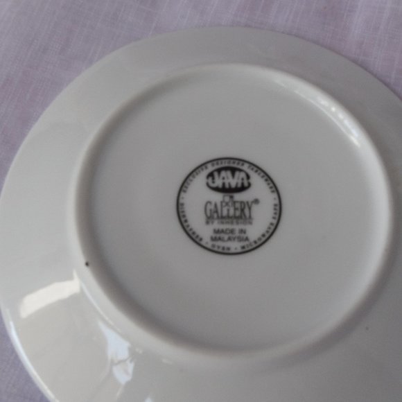 Gallery by Inhesion Java cups and saucers - two cups and 2 saucers - Picture 4 of 4